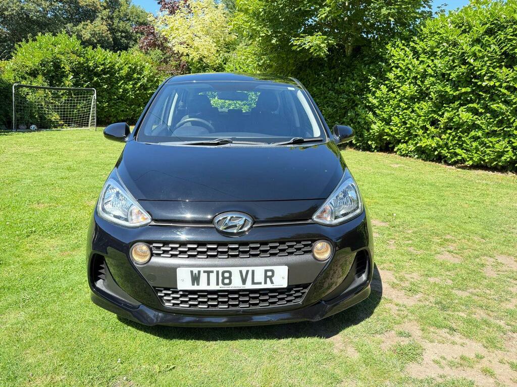 Hyundai I10 Hatchback 1.2 Se 2018 WT18VLR Black #2