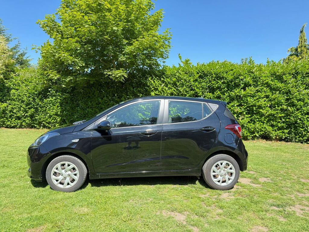 Hyundai I10 Hatchback 1.2 Se 2018 WT18VLR Black #4