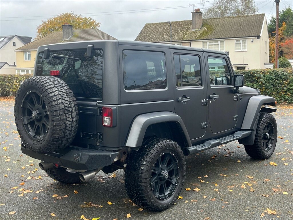 Jeep Wrangler 2.8 Crd Sahara 4Wd Euro 5 Black #4
