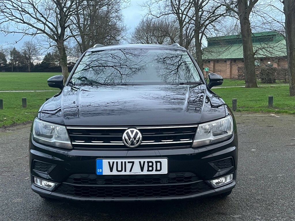 Volkswagen Tiguan 2.0 Tdi Bluemotion Tech Se Dsg 4Motion Euro 6 Ss VU17VBD Black #2