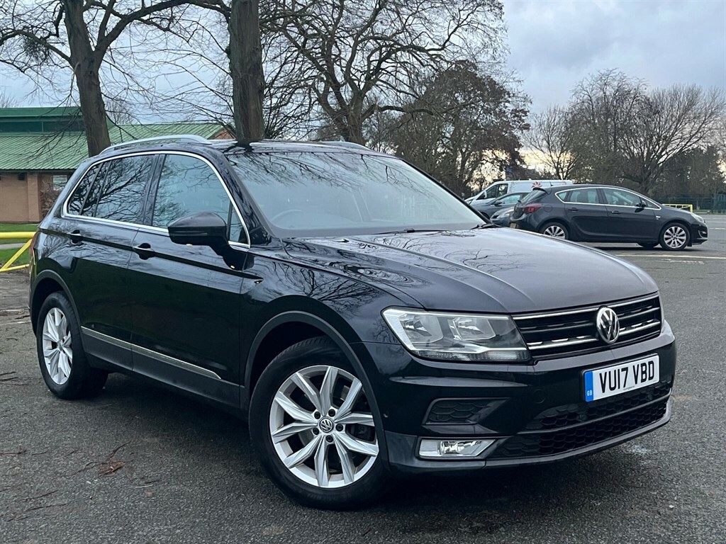 Volkswagen Tiguan 2.0 Tdi Bluemotion Tech Se Dsg 4Motion Euro 6 Ss VU17VBD Black #3