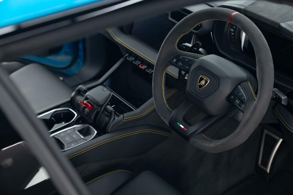 Lamborghini Urus Se Blue #6