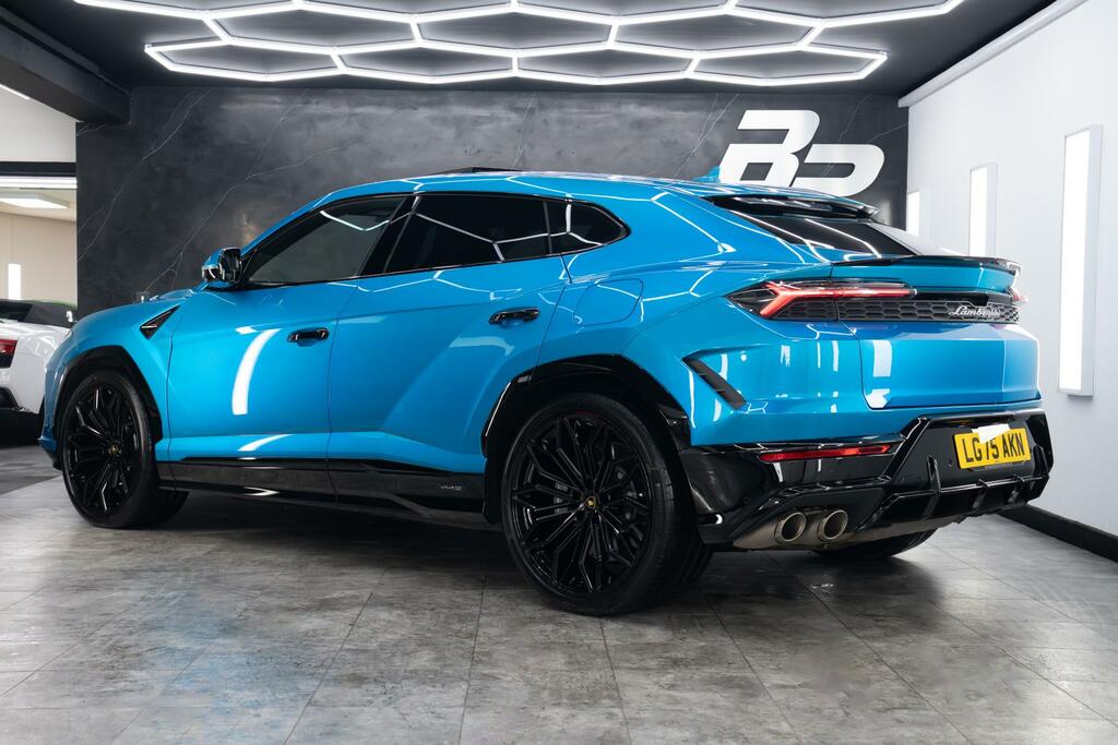 Lamborghini Urus Se Blue #2