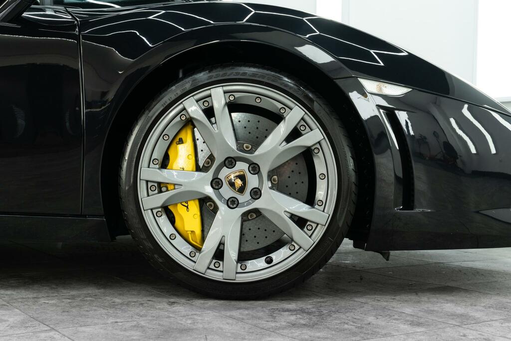Lamborghini Gallardo Coupe V10 Coupe 201111 White #25