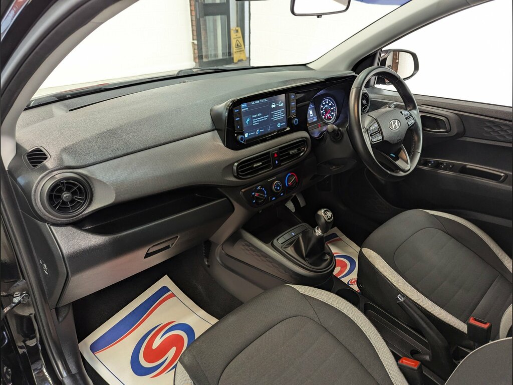 Hyundai I10 1.0 Mpi Se Connect GU21TZC Black #5
