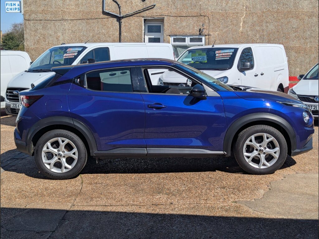 Nissan Juke 1.0 Dig-t 114 N-connecta 5Drone Owner From New GF21KKX Blue #2