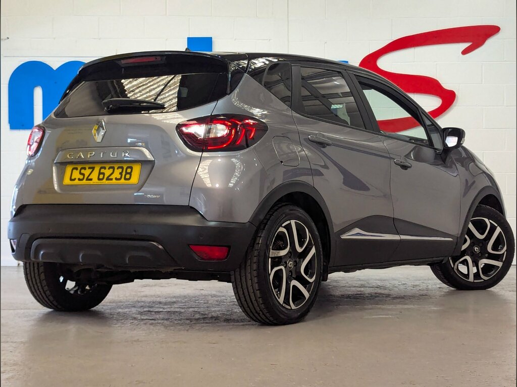 Renault Captur 1.5 Dci 90 Iconic 5Drtwo Owners From New CSZ6238 Black #4