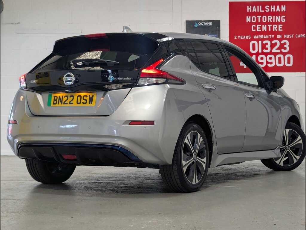 Nissan Leaf 160Kw E N-connecta 62Kwh W BN22OSW Silver #4