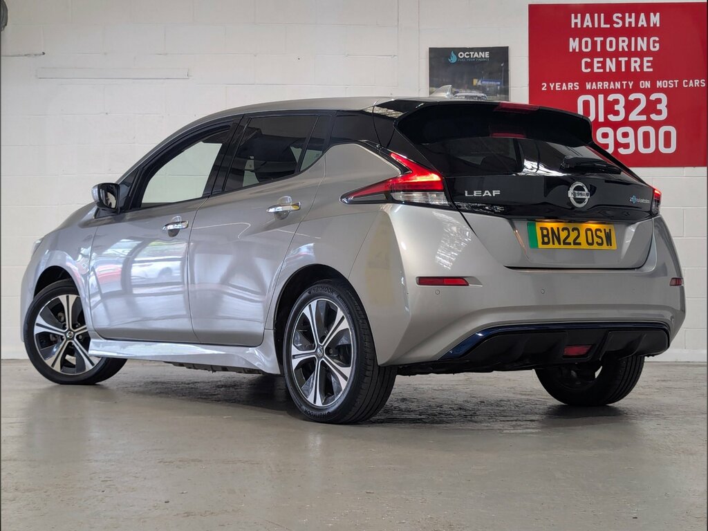 Nissan Leaf 160Kw E N-connecta 62Kwh W BN22OSW Silver #3