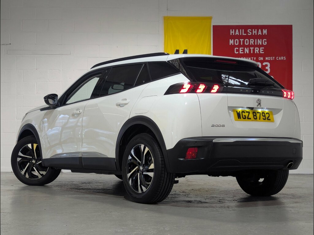 Peugeot 2008 1.5 Bluehdi Allure Premium Suv E White #2