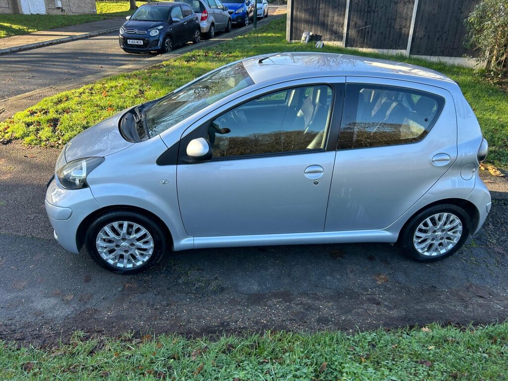 Toyota Aygo 1.0 Vvt-i Platinum Euro 4 BJ59BNA Silver #4