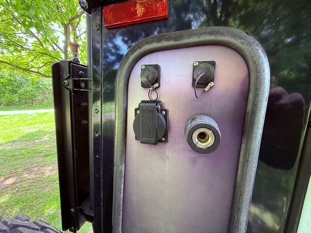 Land Rover Defender 90 Hard Top  #20