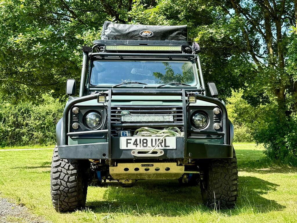 Land Rover Defender 90 Overlander F418URL Green #2