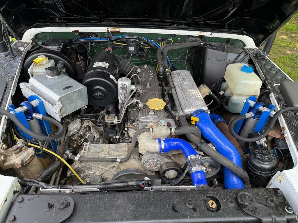 Land Rover Defender 90 Hard Top  #31