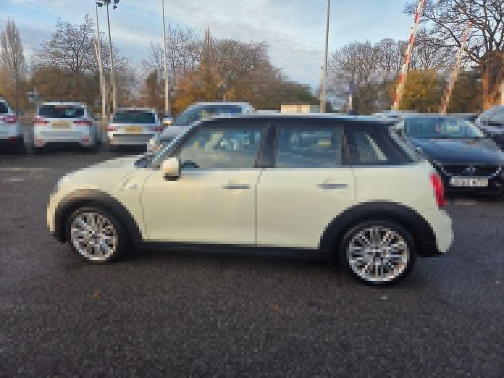 Mini Hatch Hatchback 2.0 Cooper Sd 6Spd Euro 6 Ss White #6