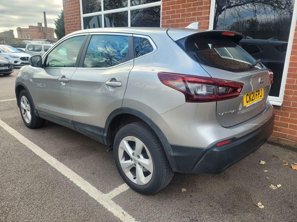 Nissan Qashqai 1.3 Dig-t Acenta Premium Euro 6 Ss CK21FPJ Silver #6