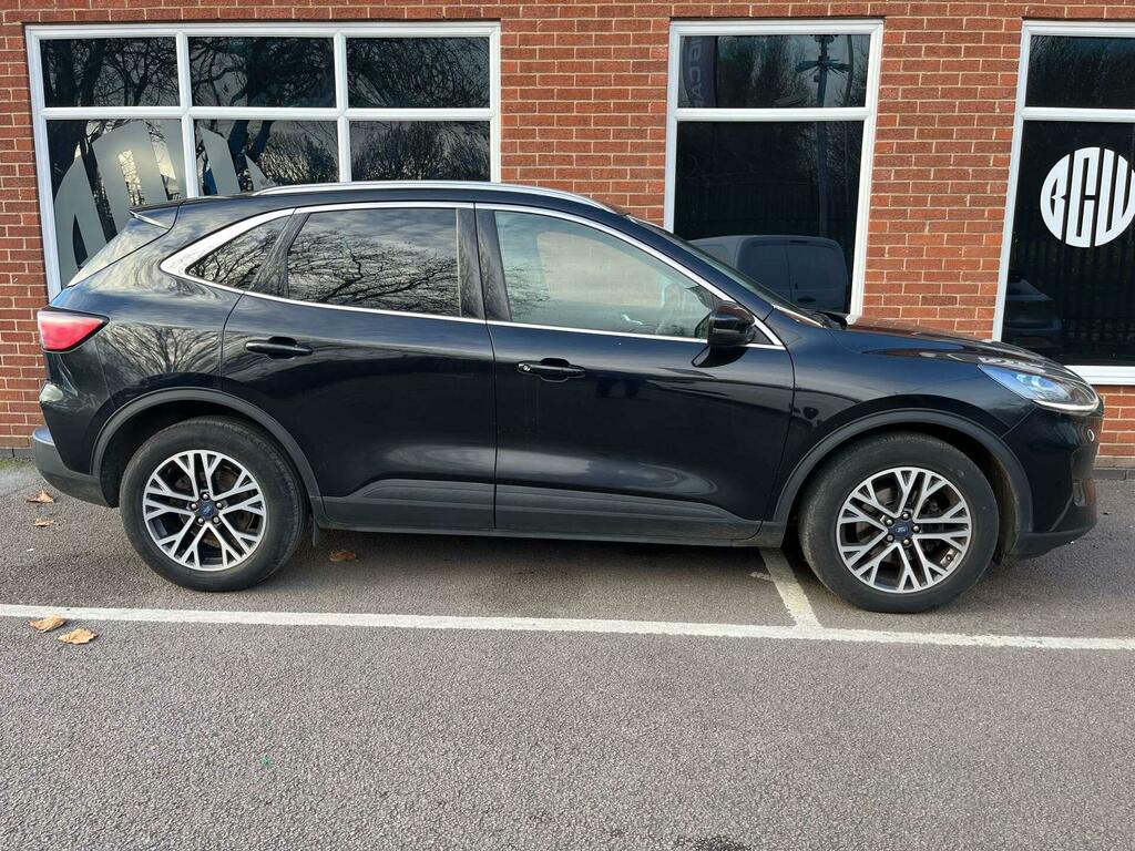 Ford Kuga 2.0 Ecoblue Mhev Titanium Euro 6 Ss BG70HHW Black #2