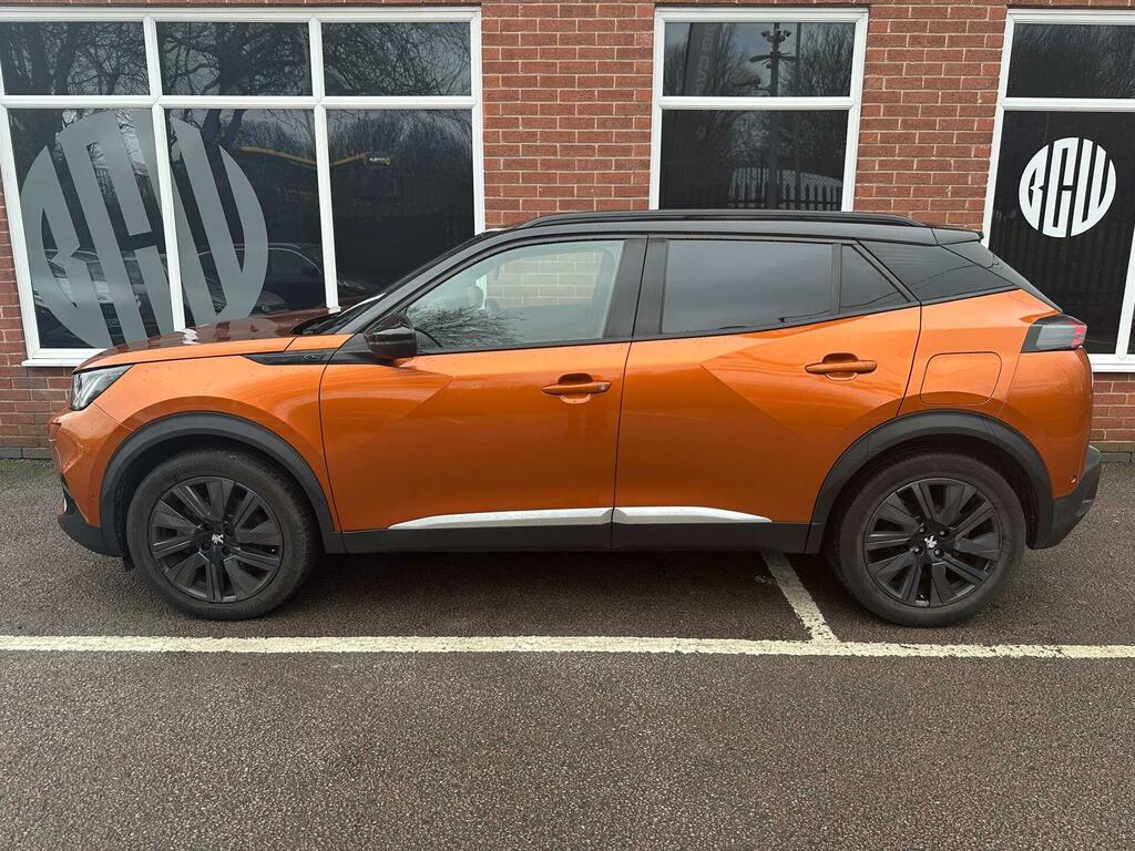 Peugeot e-2008 50Kwh Gt LL70MVE Orange #5