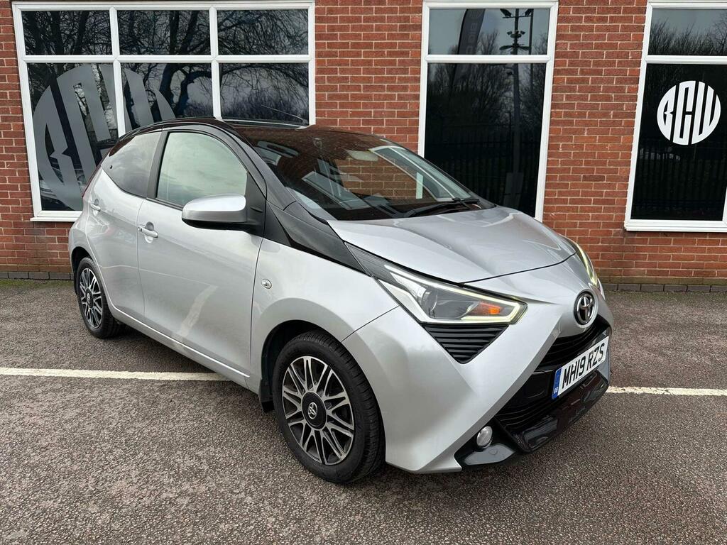 Toyota Aygo 1.0 Vvt-i X-clusiv Euro 6 Safety Sense Silver