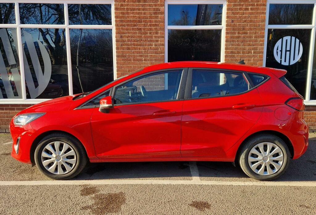 Ford Fiesta 1.0T Ecoboost Trend Euro 6 Ss YP72MYH Red #3