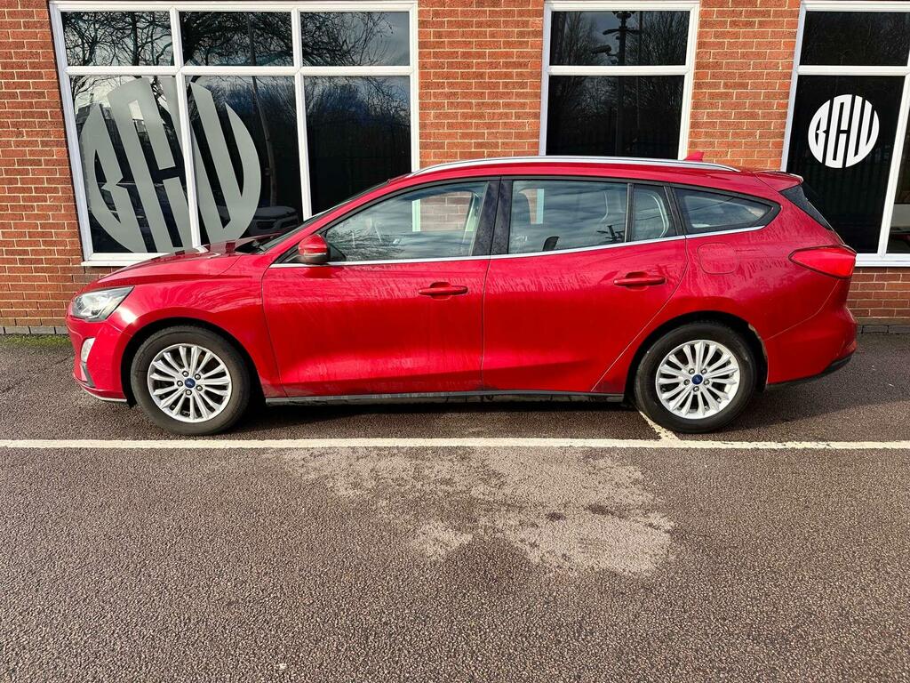 Ford Focus 1.0T Ecoboost Titanium Edition Euro 6 Ss BX71TZE Red #3