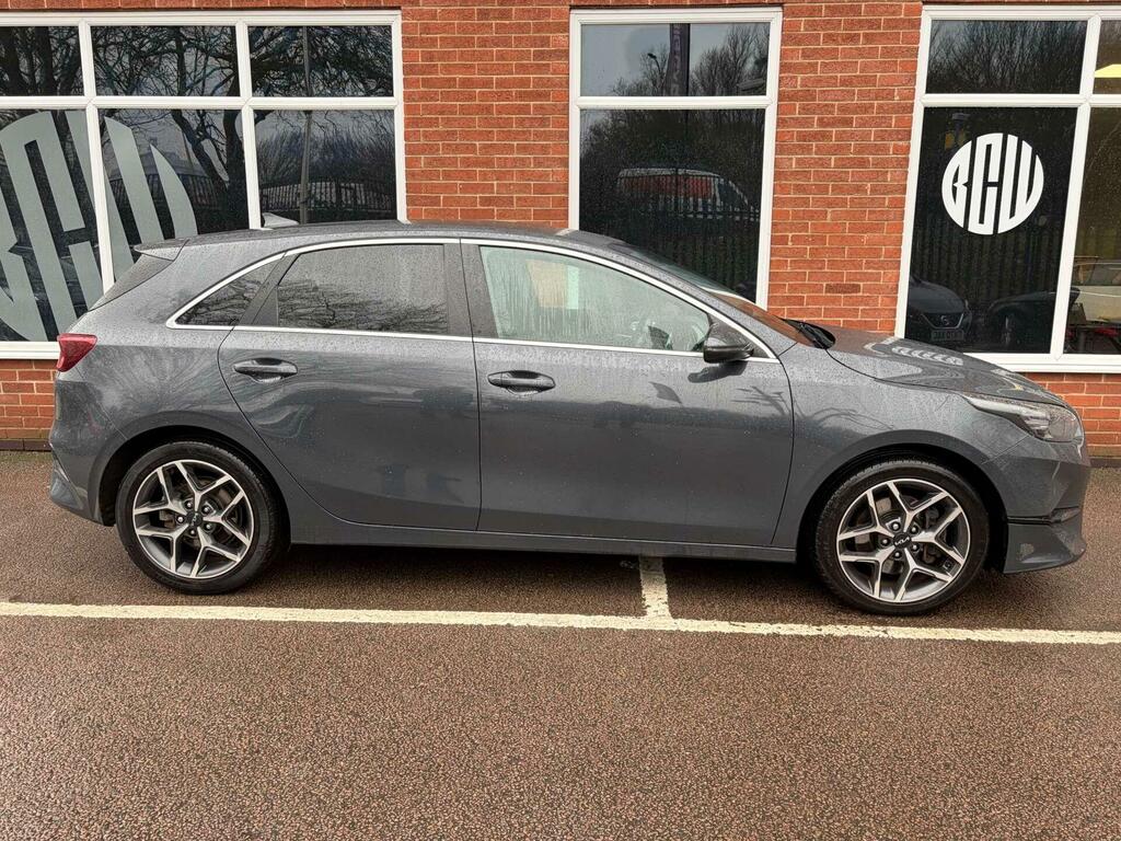 Kia Ceed 1.5 T-gdi 3 Euro 6 Ss YH22AKN Grey #2