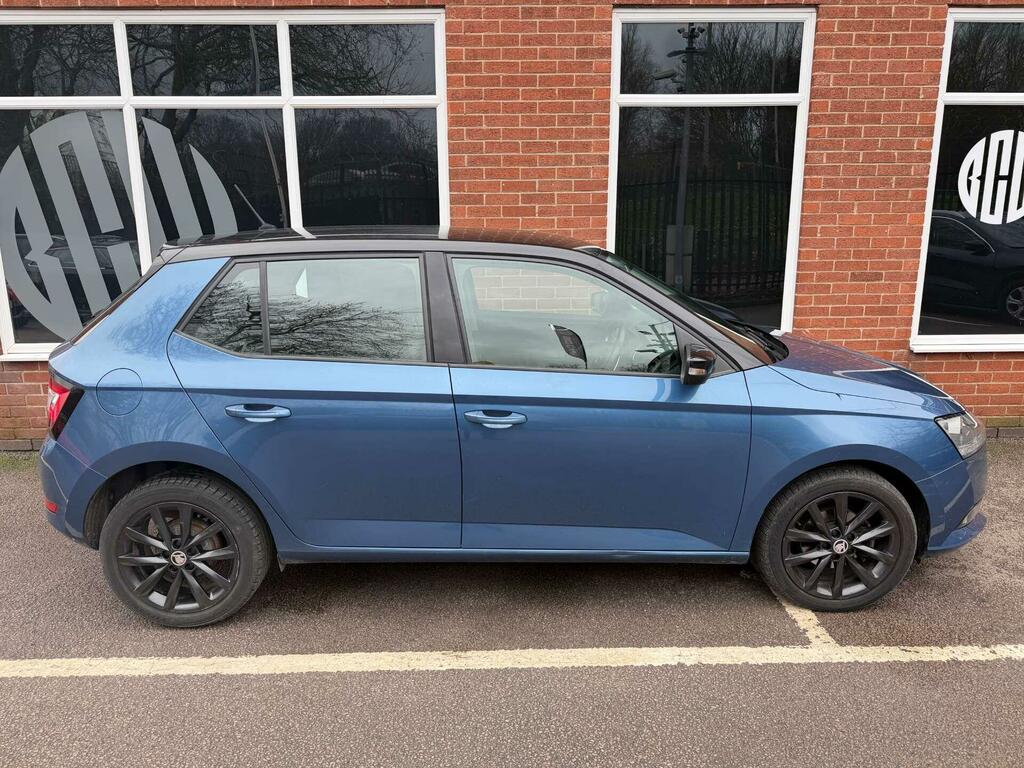 Skoda Fabia 1.0 Tsi Colour Edition Euro 6 Ss VN70UBO Blue #3