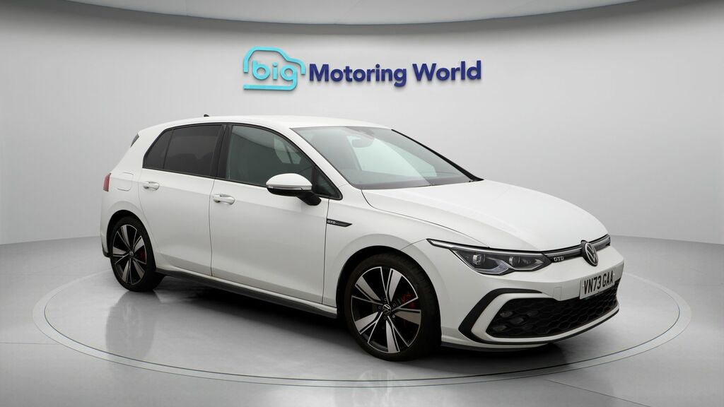 Volkswagen Golf Gtd White