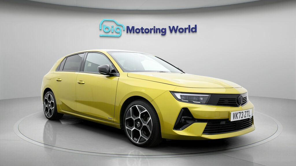 Vauxhall Astra Ultimate Yellow