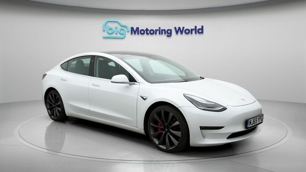 Tesla Model 3 Performance White