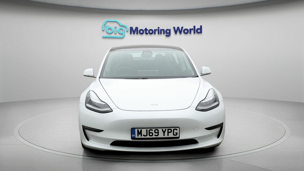 Tesla Model 3 Performance White #2