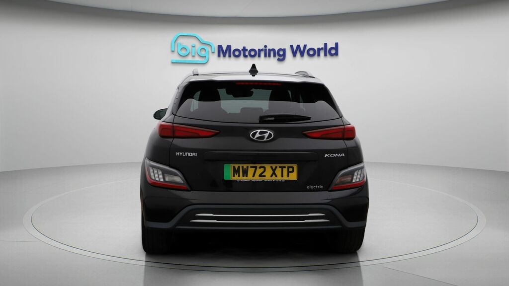 Hyundai Kona Ultimate Black #6