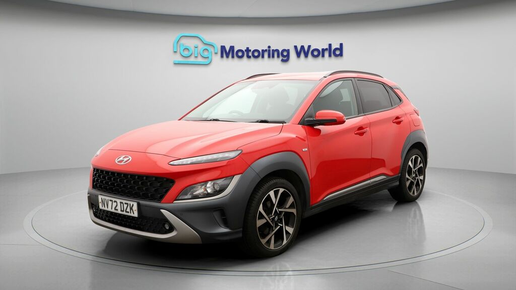 Hyundai Kona Premium Red #3