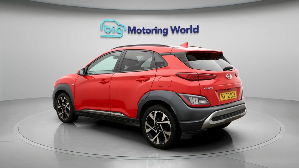 Hyundai Kona Premium Red #5
