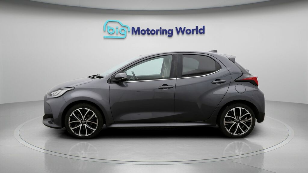Toyota Yaris Excel LO72WJC Grey #4