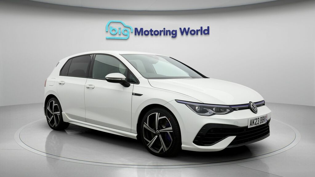 Volkswagen Golf R White