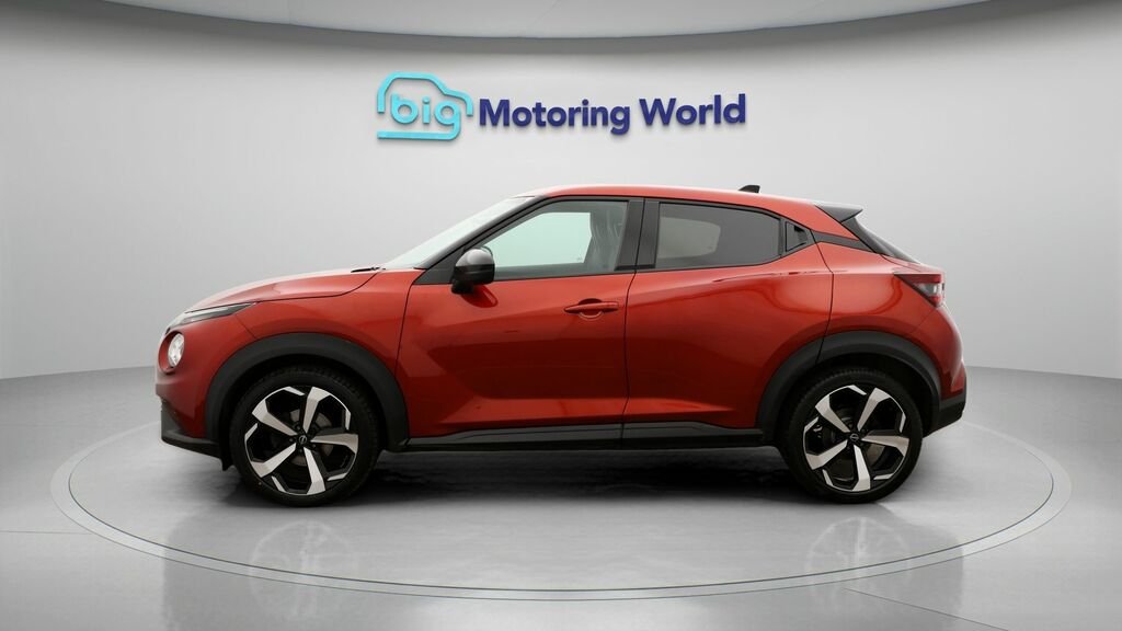 Nissan Juke Tekna PK72TXT Red #4