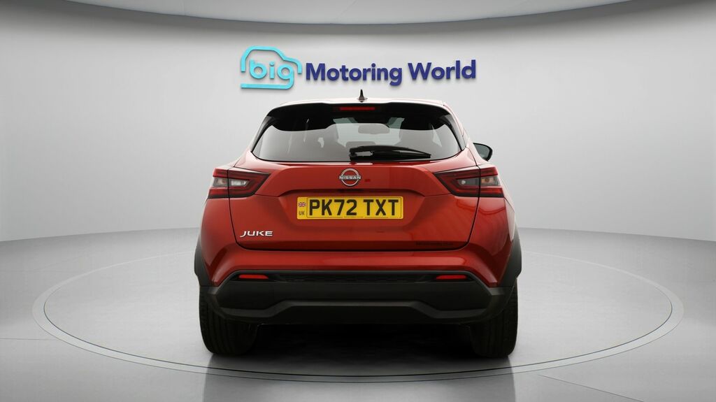 Nissan Juke Tekna PK72TXT Red #6