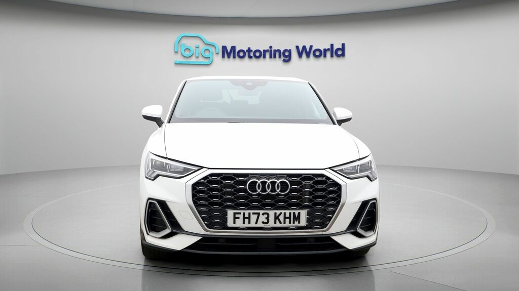 Audi Q3 S Line White #2