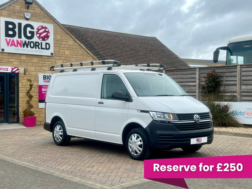 Volkswagen Transporter T30 Tdi 150 Startline Swb Low Roof Dsg 22500 White