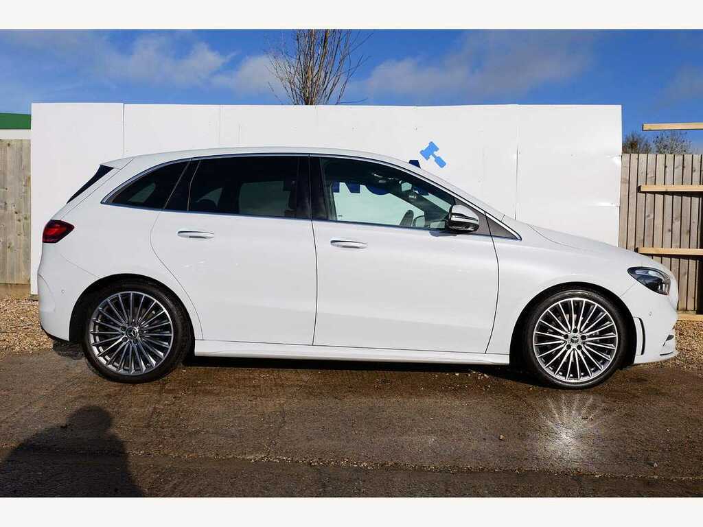 Mercedes-Benz B Class 200 Amg Line Premium Mhev A White #5