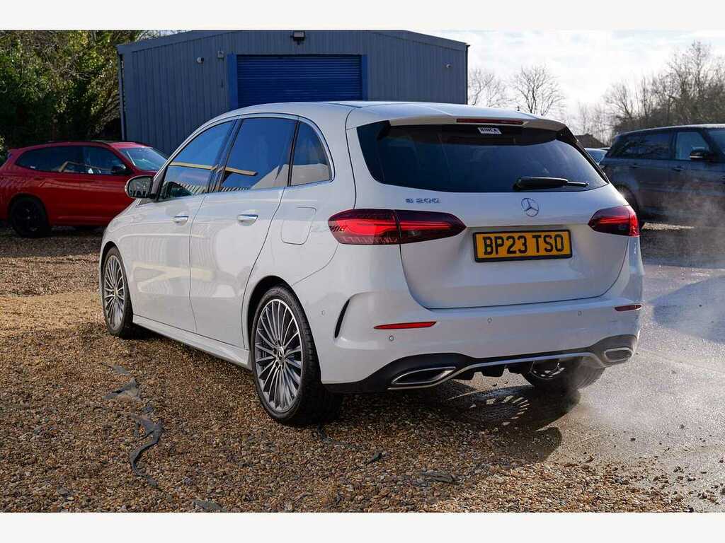 Mercedes-Benz B Class 200 Amg Line Premium Mhev A White #4