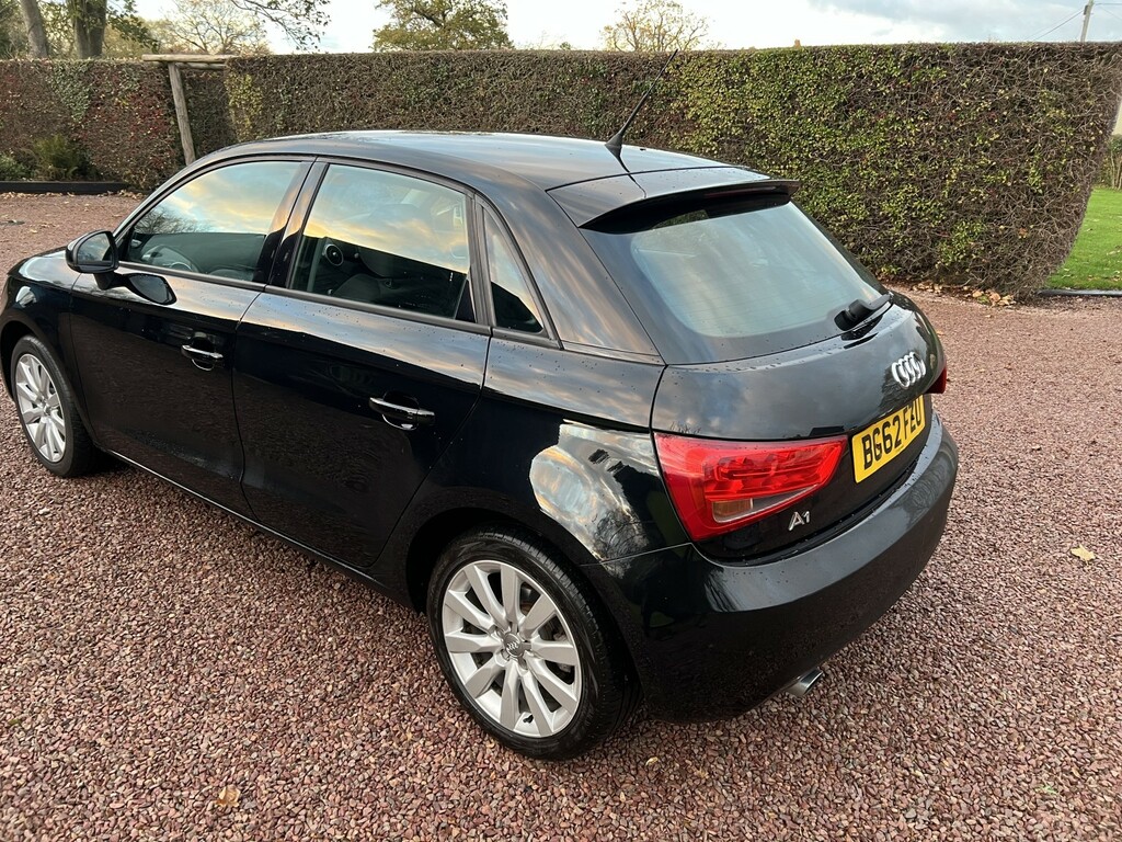 Audi A1 1.6 Tdi Sport 2012 Black #3
