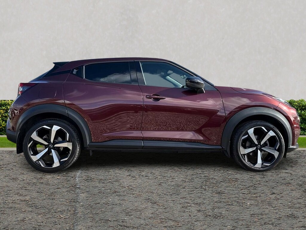 Nissan Juke 1.0 Dig-t 114 Tekna HN73YLW Red #2