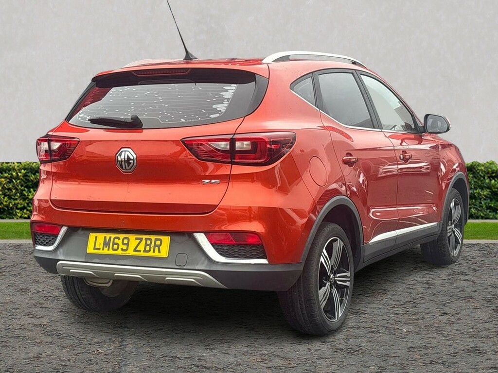 MG ZS 1.0T Gdi Exclusive Dct Orange #3