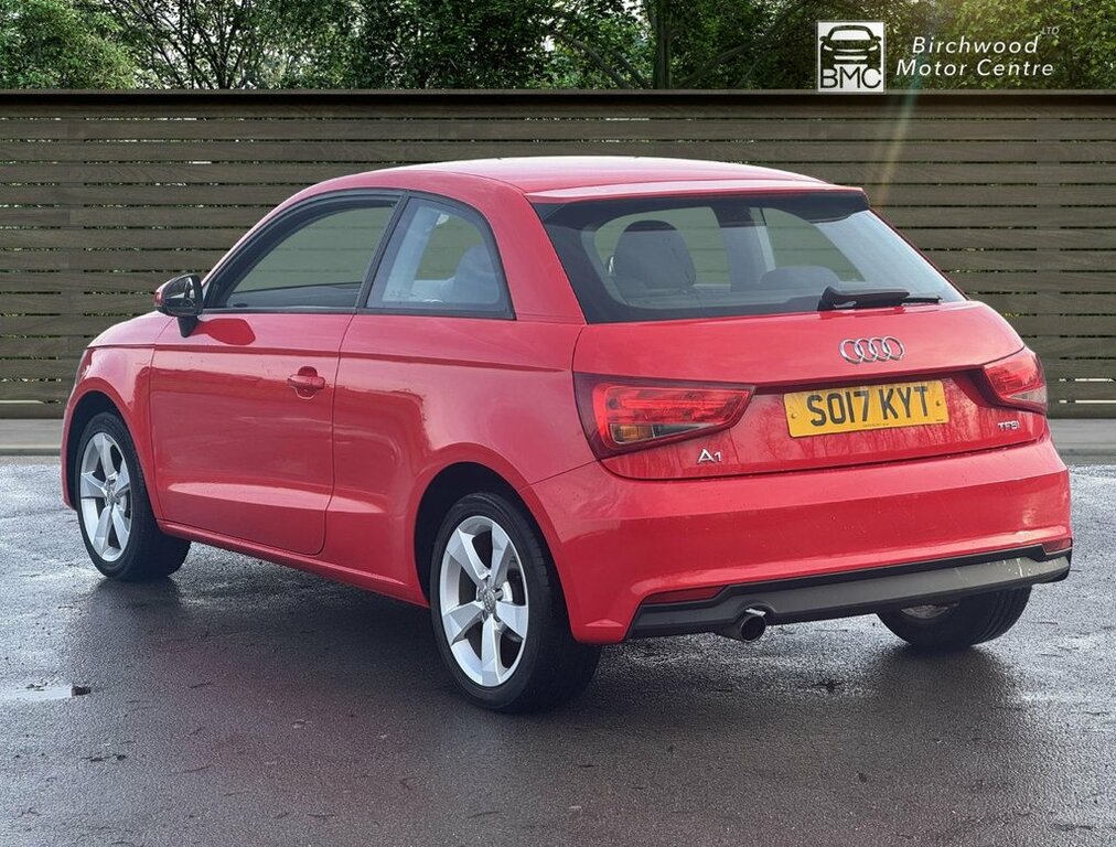 Audi A1 1L Sport SO17KYT Red #5