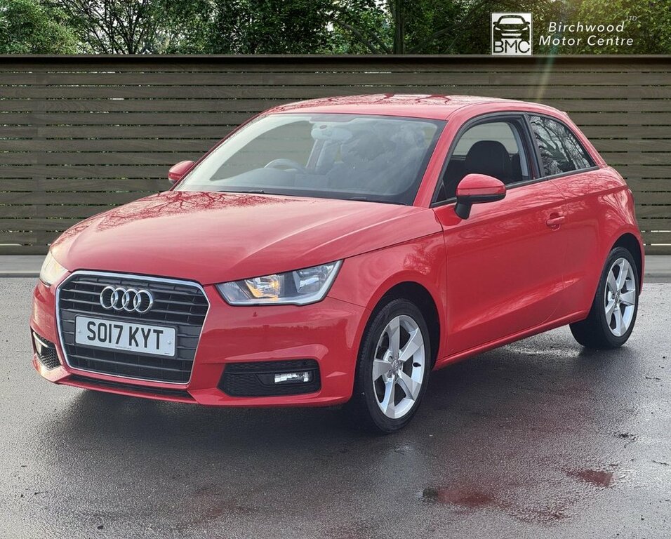Audi A1 1L Sport SO17KYT Red #3