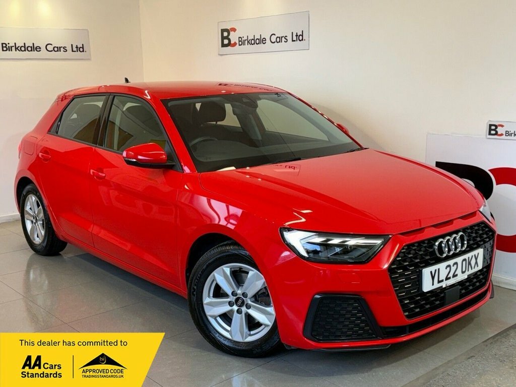 Audi A1 1L Technik Red
