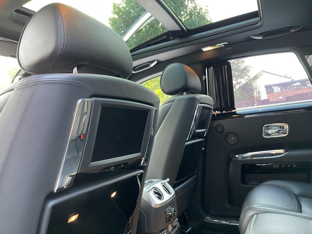 Rolls-Royce Ghost Saloon 6.6 V12 Euro 6 201515 Black #2