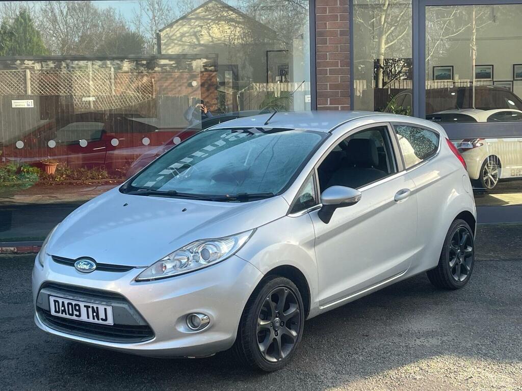 Ford Fiesta Hatchback 1.25 Zetec 200909 DA09TNJ Silver #3